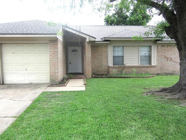 Building Photo - 17907 Fieldglen Dr
