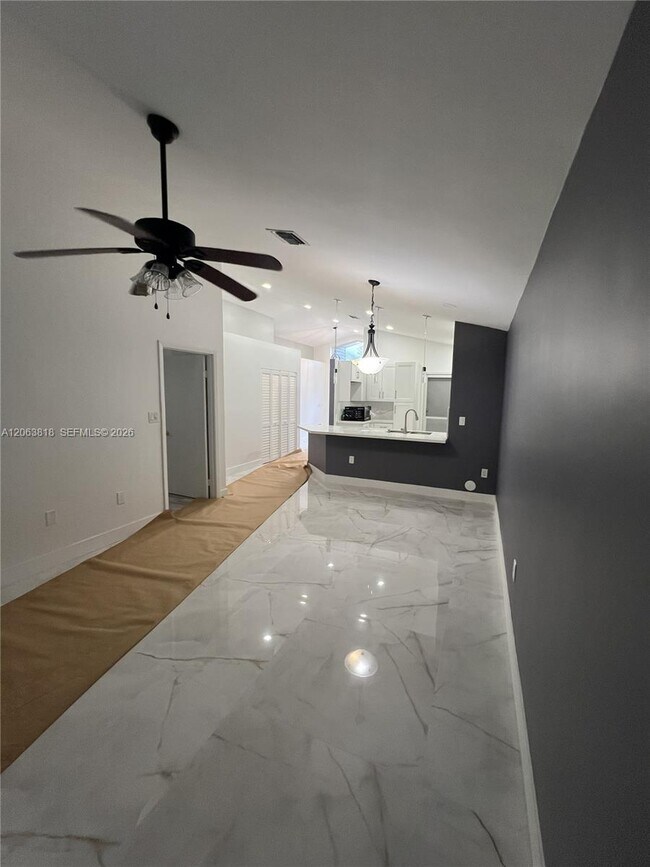 Building Photo - 289 SW 159th Ln