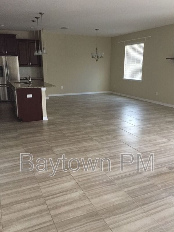 Building Photo - 7511 S Mascotte St