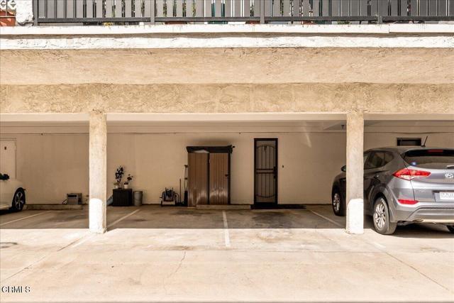 Building Photo - 509 W Duarte Rd