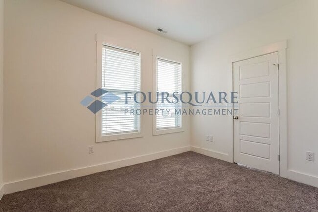 Building Photo - Beautiful 3-Story End-Unit Townhome with Guest Suite, Private Balcony & 2-Car Garage – Wendell, NC