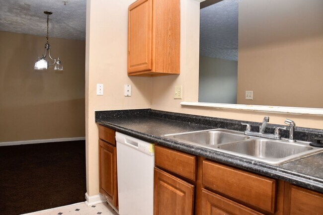 Building Photo - 9301 Waldrop Pl