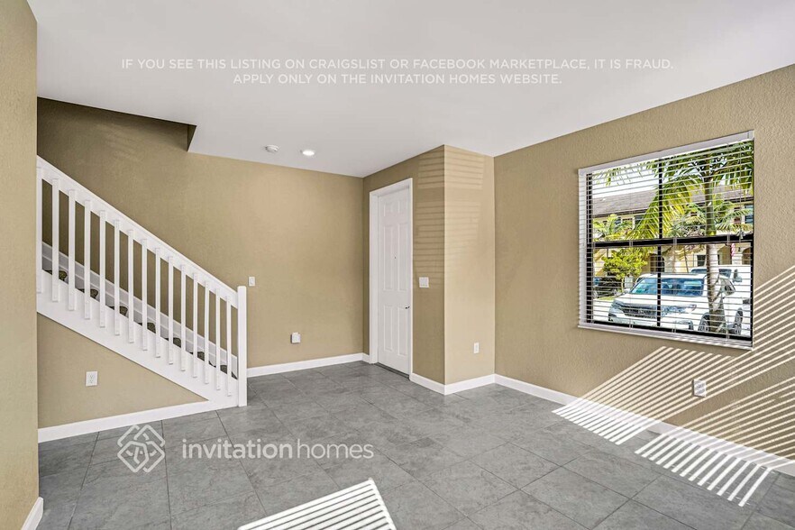 Building Photo - 10466 W 33rd Way