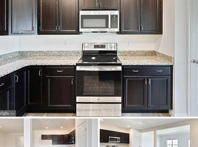 Building Photo - 7882 Oak Brook Dr