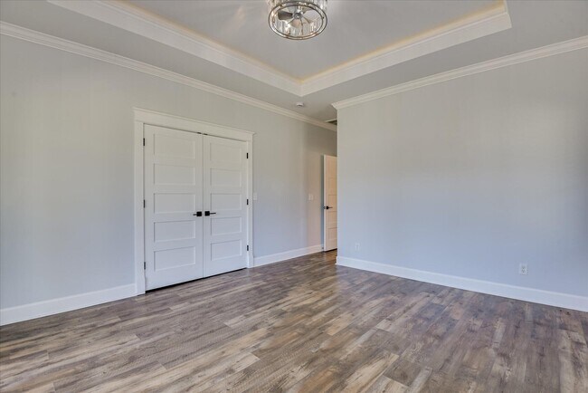 Building Photo - 400 Rish Store Rd