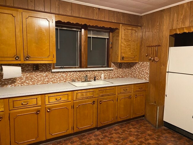 Building Photo - 26 Rutherford St