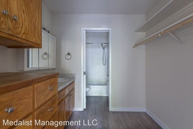 Building Photo - Studio, 1 bath Apartment - 411 1ST STREET