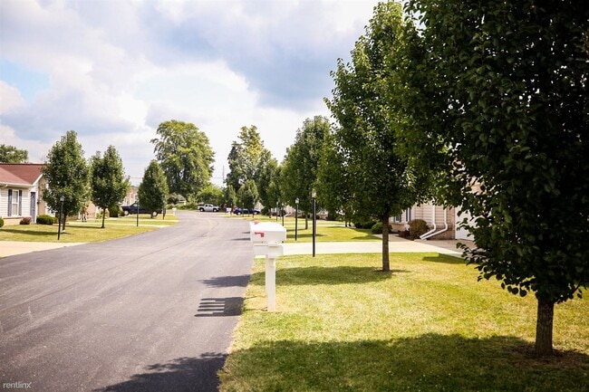 Building Photo - 2 br, 1 bath  - Cardinal Creek
