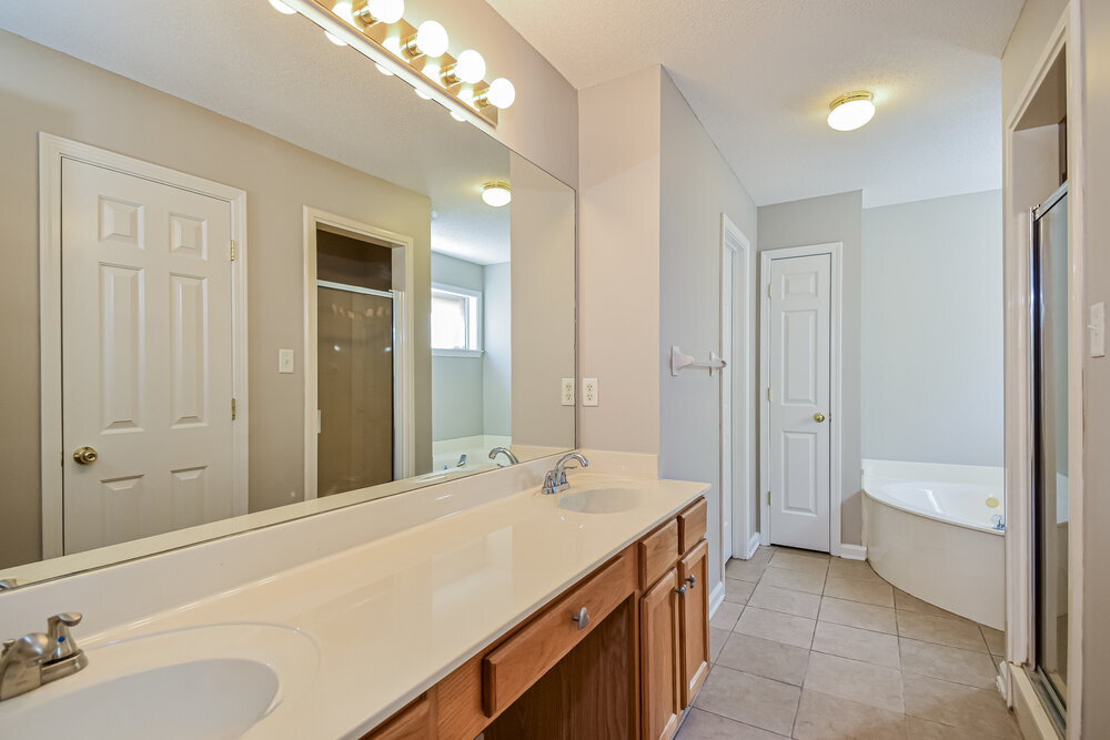 Building Photo - 7436 Bakers Glenn Ln