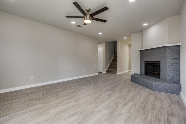 Building Photo - 517 Dusty Leather Ct