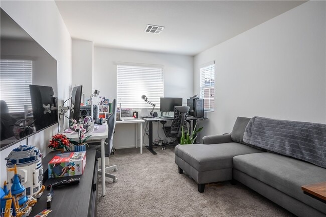 Building Photo - 276 Kindly Way