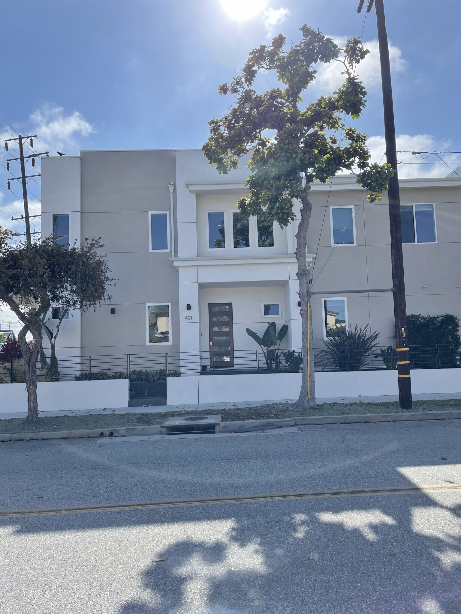 Building Photo - 401 Firmona Ave