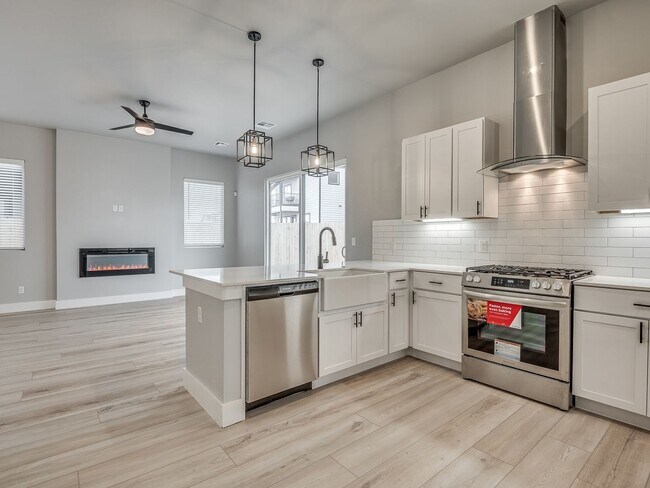 Building Photo - Beautiful New Construction Home in Edmond/Oklahoma City