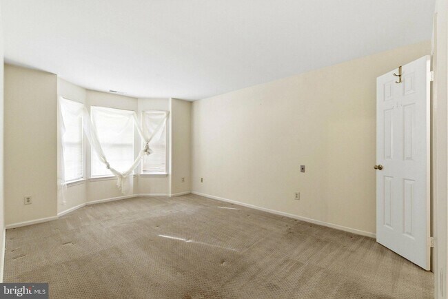 Building Photo - 3403 Waltham Ct