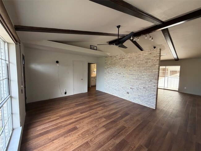 Building Photo - 7603 Grape St