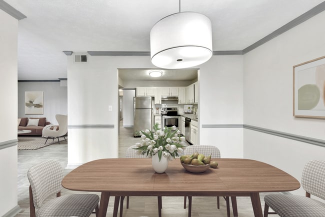 B1 2x2 1280 SQ FT (5) - Elliot Apartments on Abernathy