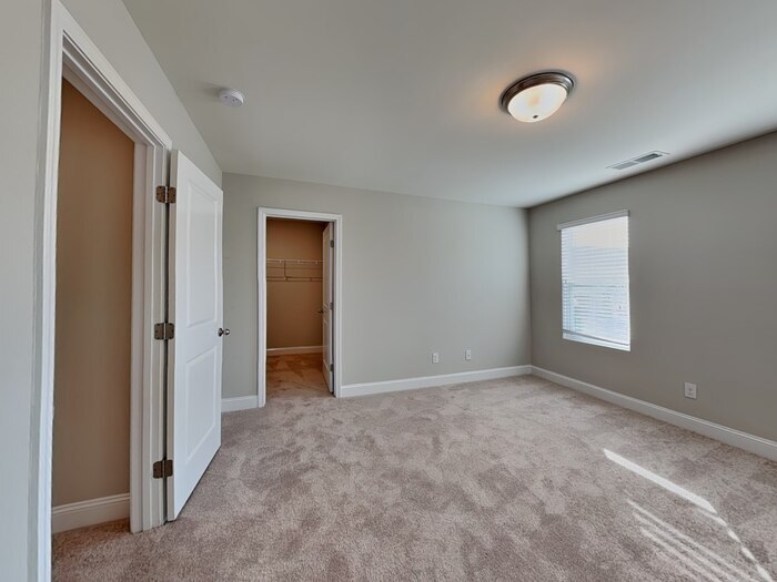 Building Photo - 3205 Emerald Ridge Ct