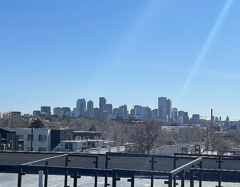 Building Photo - 1208 Quitman St