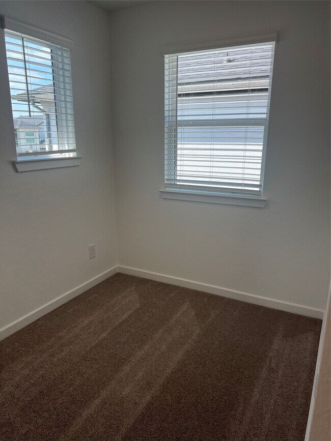 Building Photo - 22111 Strathfield Cir