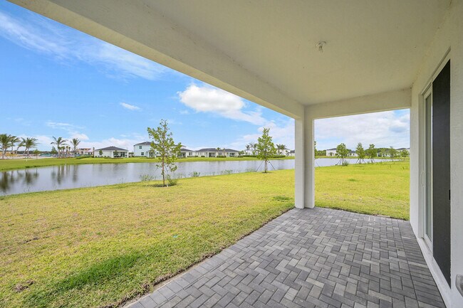 Building Photo - 3581 Angler Dr