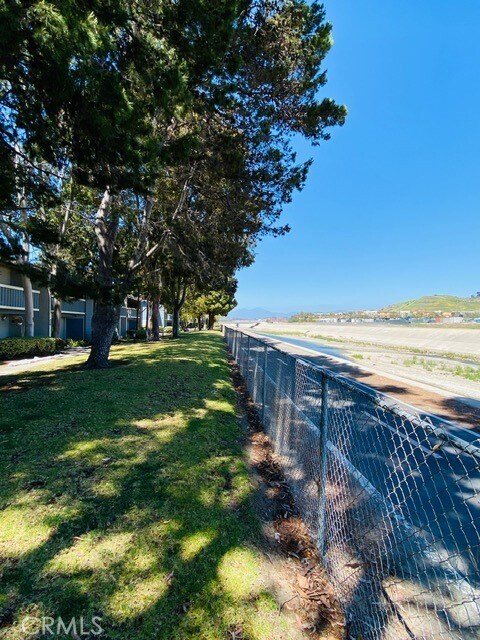 Building Photo - 25611 Quail Run
