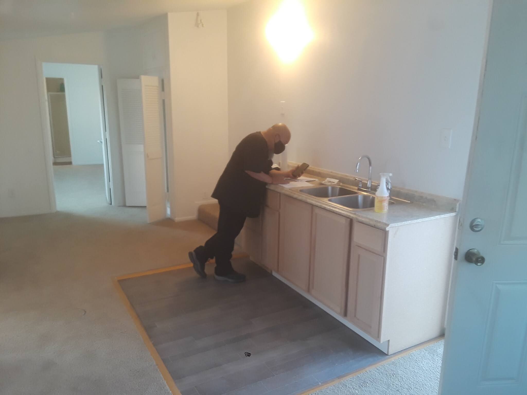 kitchen sink - 1503 E Avenue Q6