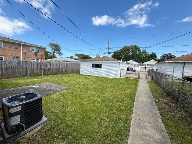 Building Photo - 5321 S Kostner Ave