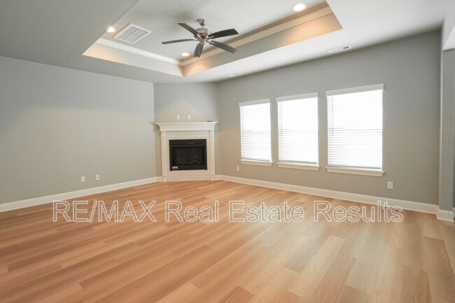 Building Photo - 5911 SW Gentle Winds Ave