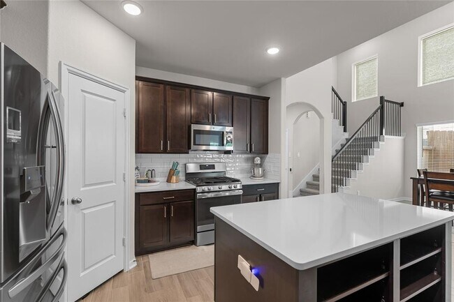 Building Photo - 1226 Tilia Crk Ln