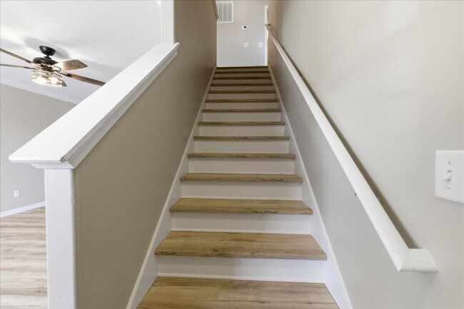 Building Photo - Private Backyard + Pet-Friendly Living Near Pooler & Savannah – Move-In Ready