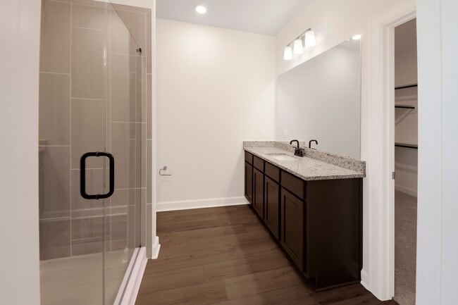 Building Photo - 6011 Diamond Leaf Ct