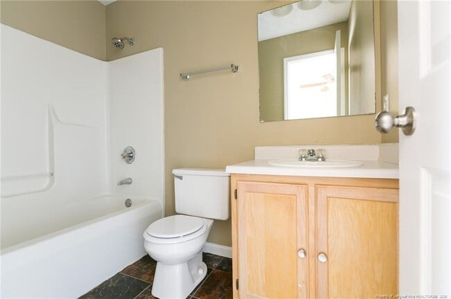 Building Photo - 1824 Geiberger Dr