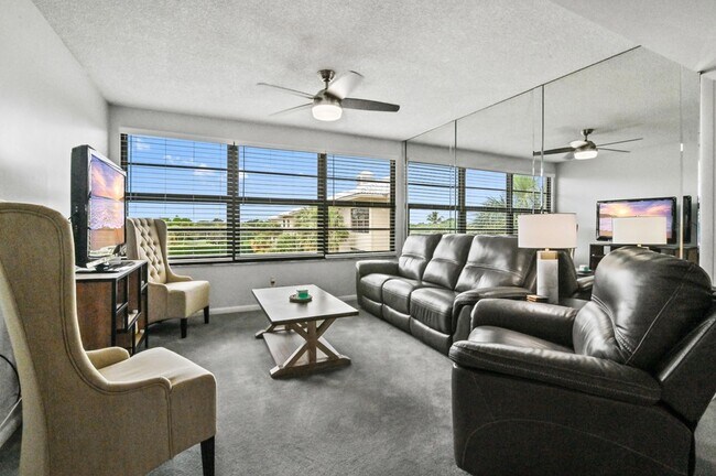 Building Photo - 3507 Village Blvd