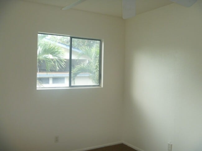 Building Photo - 3/2 $2150.00