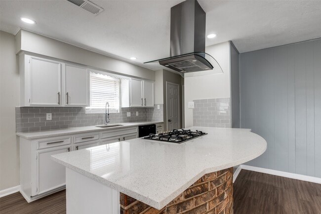 Building Photo - 5426 Fairgreen Ln