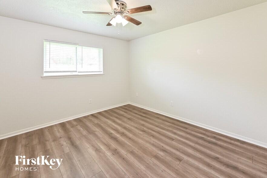 Building Photo - 7207 Foxwick Ln
