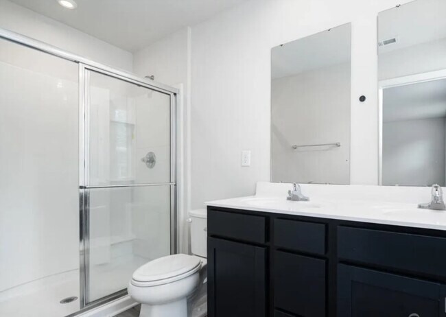 Building Photo - 1925 Pin Hook Rd