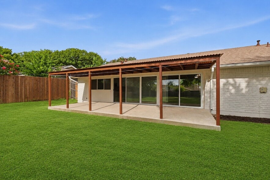Building Photo - 3021 Gunnison Trail