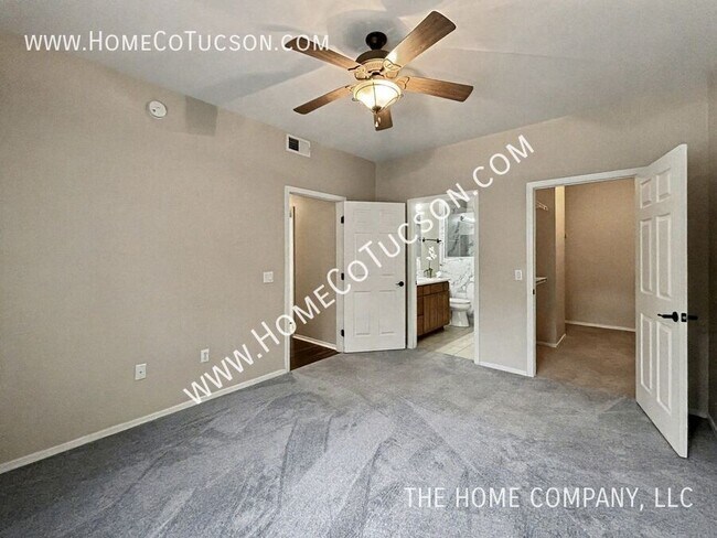 Building Photo - 1500 E Pusch Wilderness Dr