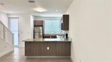 Building Photo - 2 bedroom in North Miami FL 33161