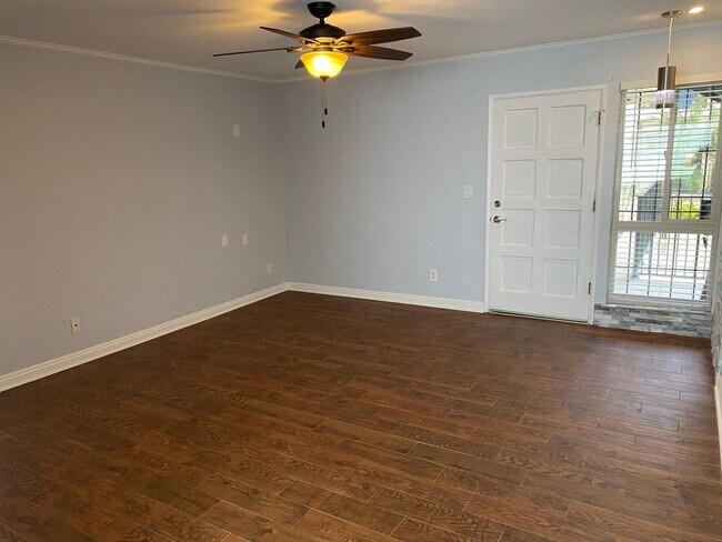 Building Photo - 5075 Narragansett Ave