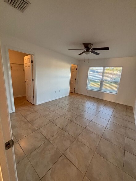 Building Photo - 21 Wood Arbor Ln