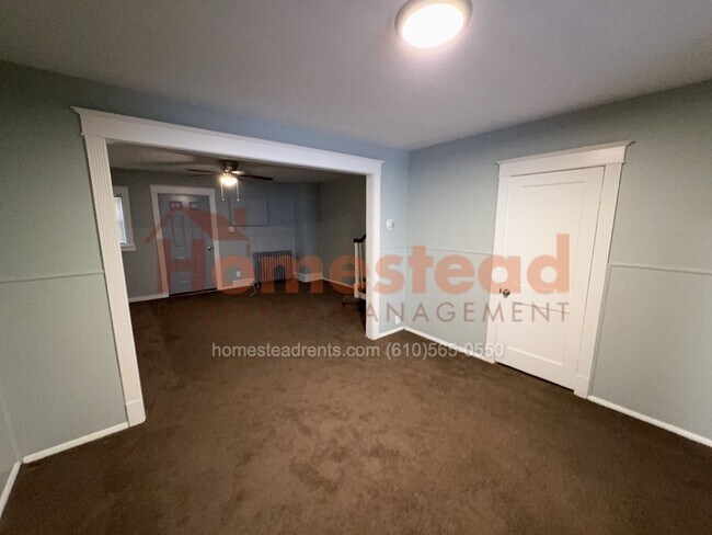 Building Photo - 259 Heather Rd