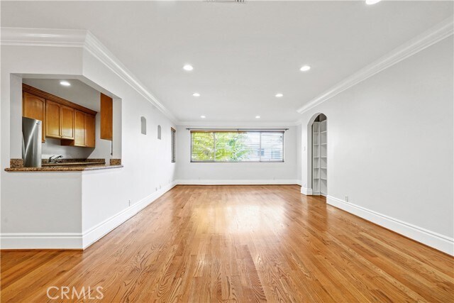 Building Photo - 14934 Dickens St