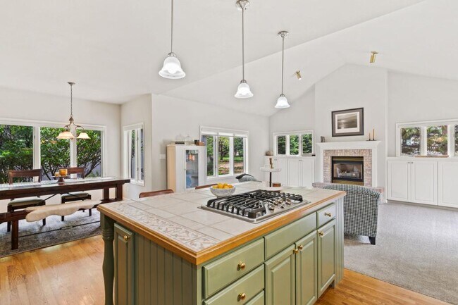 Building Photo - 3830 Brushland Ct