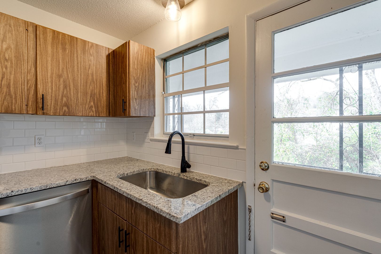 Building Photo - 2845 Dayton Blvd