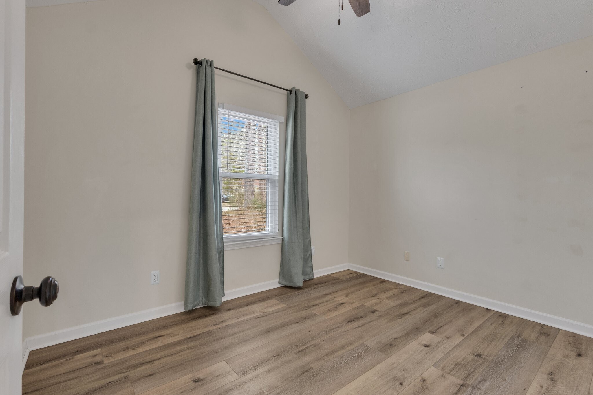 Building Photo - 78 Standing Rock Rd