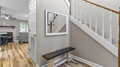 Building Photo - Charming 2-Bedroom, 2.5-Bathroom Townhome with Community Pool! Available TODAY!