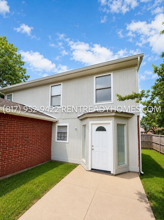 Building Photo - 3811 O B Crowe Dr