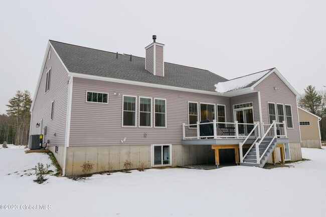 Building Photo - 7 Monterey Ct